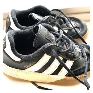 Toddler samba adidas shoes
